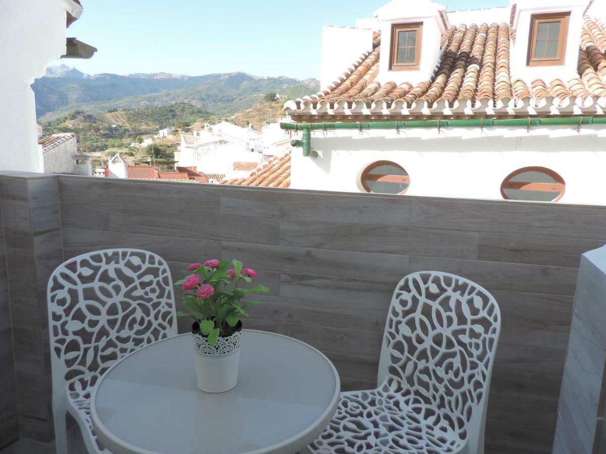 Casa Las Tres Conchas Yunquera 外观 照片