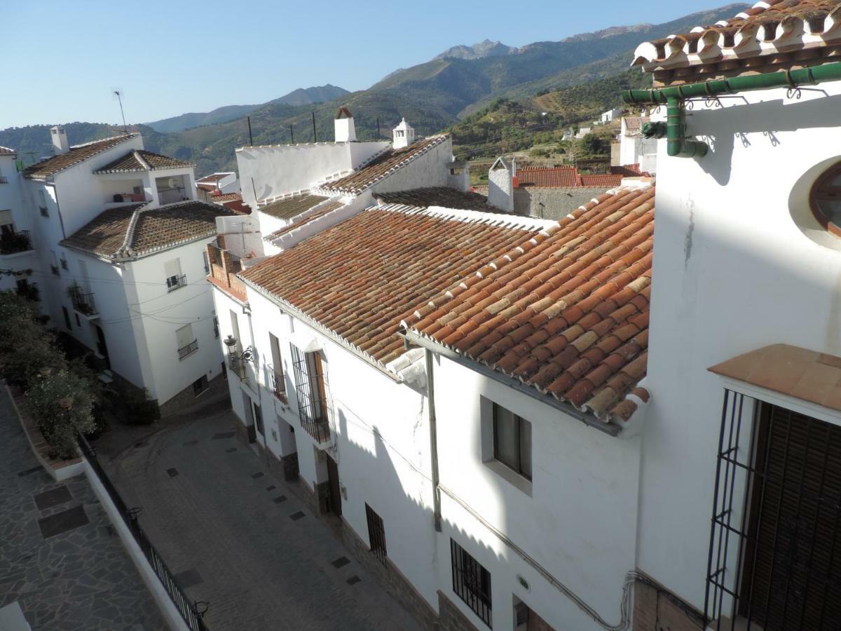 Casa Las Tres Conchas Yunquera 外观 照片